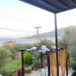 别墅 Kastanos *