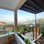 Kastanos *